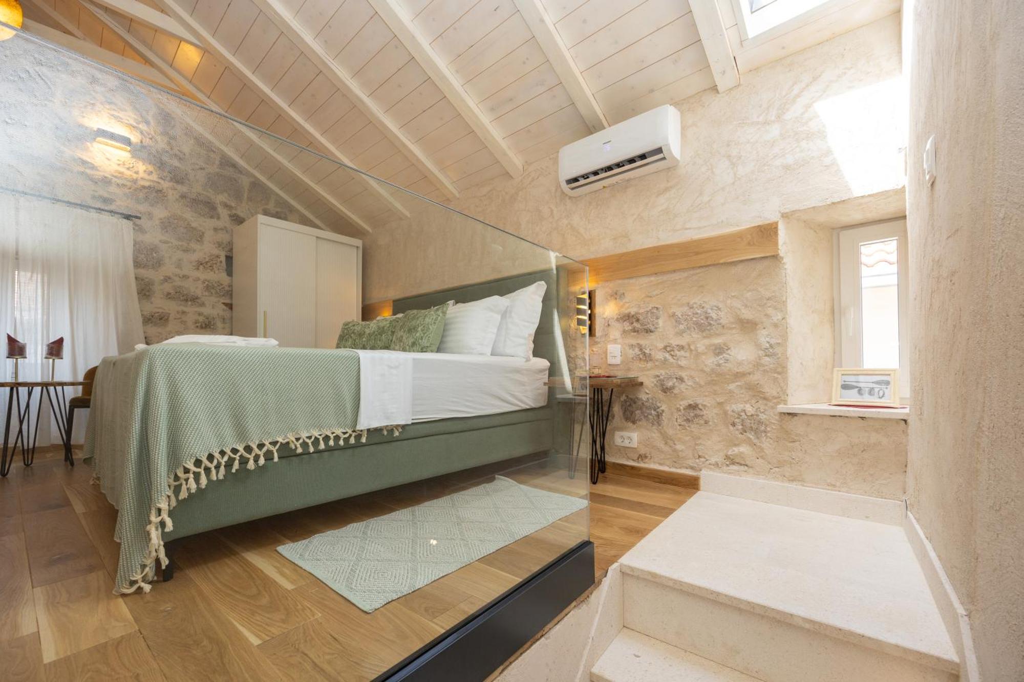 Kruna Apartments Est 2024 Split Kültér fotó